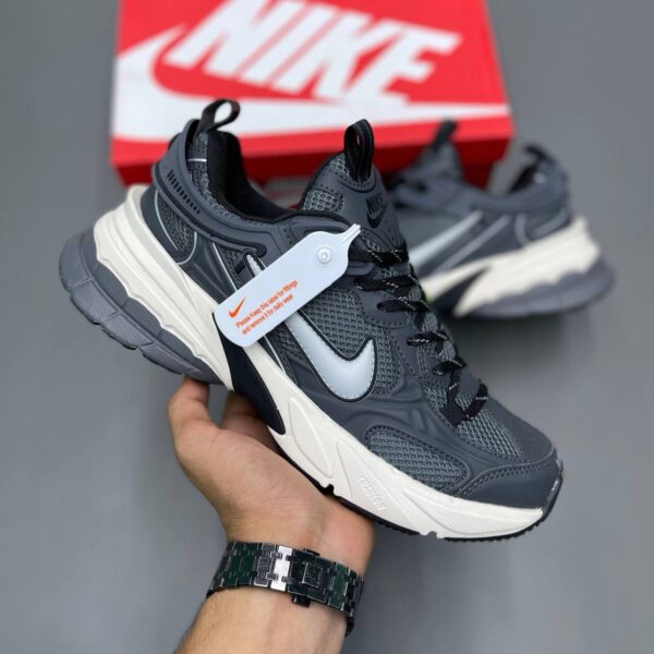 کفش نایک وومرو ۵ طوسی Nike Vomero 5 Gray
