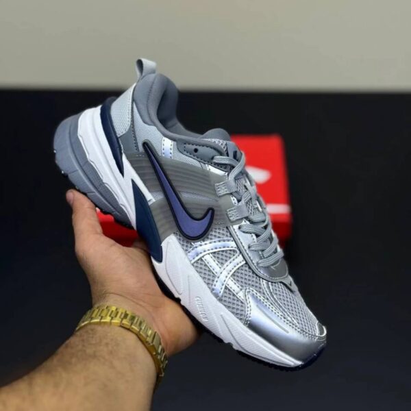 photo_1_2025-11-01_20-41-29 کفش نایک وی تو کی نقرهای آبی Nike V2K Silver Blue