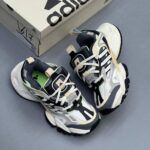 کفش آدیداس رانر دیلاکس کرم طوسی تیره Adidas Runner Deluxe Dark Cream Gray