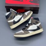 کفش نایک ایر جردن وان ساقدار رترو تراویس اسکات موکا Nike Air Jordan 1 Retro High Travis Scott Mocha