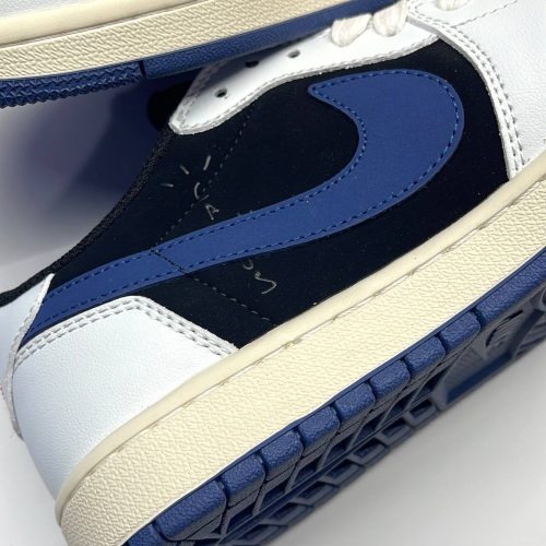 کفش نایک ایر جردن وان لو تراویس اسکات کرم سورمه‌ای Nike Air Jordan 1 Low Travis Scott Cream Navy