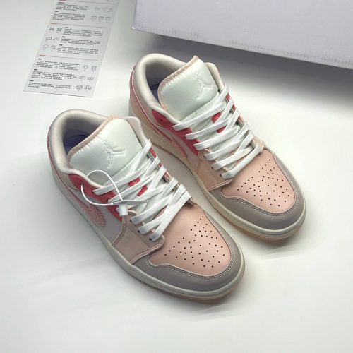 photo_29_2025-05-29_12-14-44-500x500-1 کفش نایک جردن وان لو مایتی سویشرز پینک Nike Jordan 1 Low Mighty Swooshes Pink