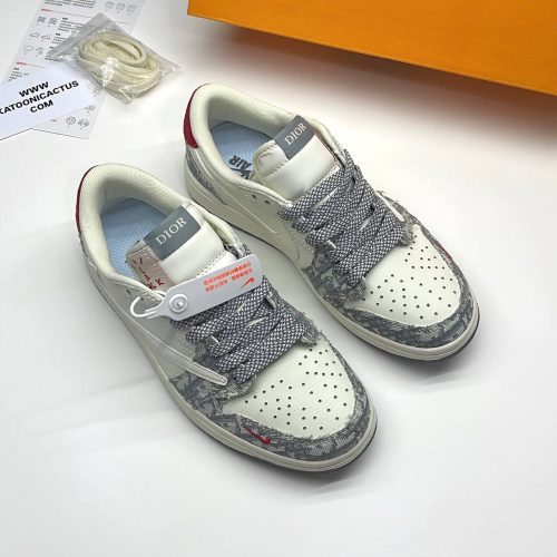 کفش نایک ایر جردن وان لو تراویس اسکات دیور Nike Air Jordan 1 Low Travis Scott x Dior