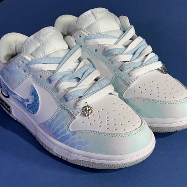 کفش نایک اس‌ بی دانک لو ماری Nike SB Dunk Low Mari