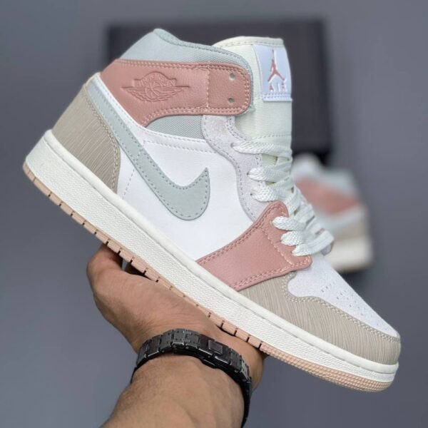 photo_2_2025-10-20_22-11-30 کفش نایک ایر جردن وان ساقدار پاستیلی Nike Air Jordan 1 High Pastel