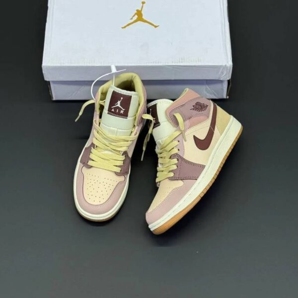 photo_2_2025-11-02_19-23-15 کفش نایک ایر جردن وان ساقدار Nike Air Jordan 1 High
