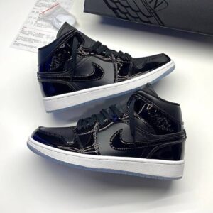 کفش نایک ایر جردن وان ساقدار ورنی اسپیس جم مشکی سفید Nike Air Jordan 1 High Space Jam Black White