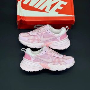 کفش نایک وی تو کی صورتی گلدار Nike V2K Pink Floral