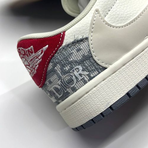 کفش نایک ایر جردن وان لو تراویس اسکات دیور Nike Air Jordan 1 Low Travis Scott x Dior