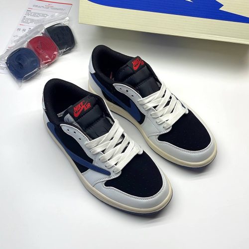 کفش نایک ایر جردن وان لو تراویس اسکات کرم سورمه‌ای Nike Air Jordan 1 Low Travis Scott Cream Navy