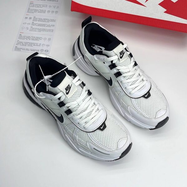نایک وی تو کی ران سفید مشکی Nike V2K Run White Black