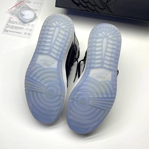 کفش نایک ایر جردن وان ساقدار ورنی اسپیس جم مشکی سفید Nike Air Jordan 1 High Space Jam Black White