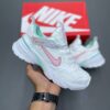 کفش نایک وومرو ۵ سفید صورتی Nike Vomero 5 White Pink