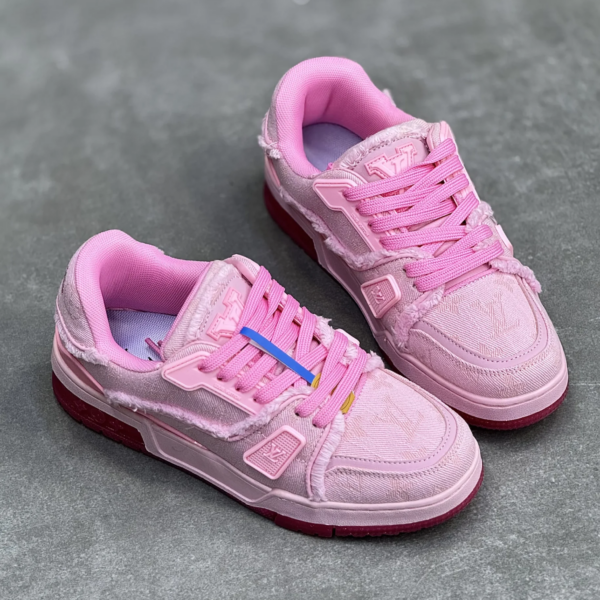 xapbmbaq کفش لویی ویتون ترینر صورتی لی Louis Vuitton Trainer Pink Lee