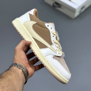 19450805 جردن ۱ لو تراویس اسکات ریورس موکا سفید قهوهای کرم Travis Scott Air Jordan 1 Low OG Reverse Mocha