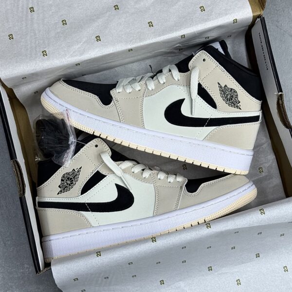 کفش نایک ایر جردن وان ساقدار کرم مشکی Nike Air Jordan 1 High Cream Black