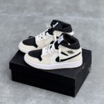 کفش نایک ایر جردن وان ساقدار کرم مشکی Nike Air Jordan 1 High Cream Black