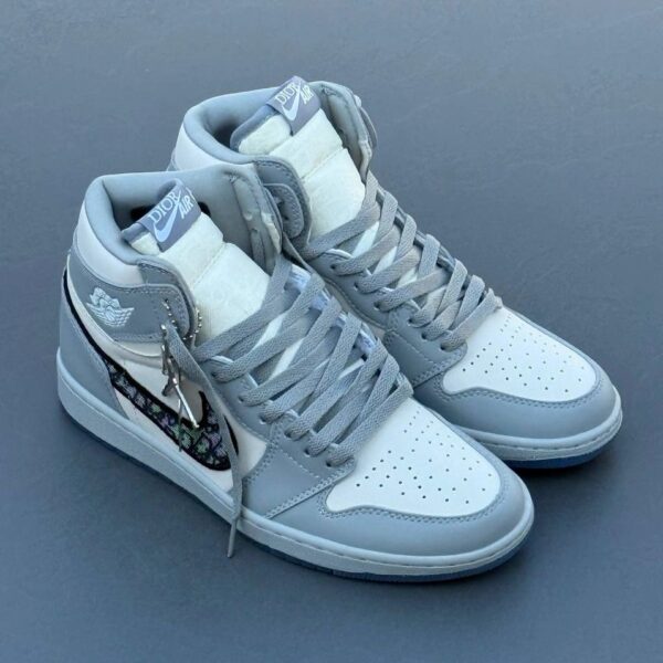 converted-12 کفش نایک ایر جردن وان ساقدار دیور گری Nike Air Jordan 1 High Dior Grey