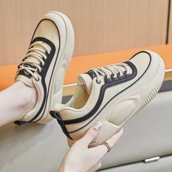 کتونی اسپرت لژدار طبی زنانه فانتزی کرم مشکی Women’s Platform Orthopedic Cream Black Fashion Sneakers