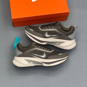 photo_1_2026-08-13_22-06-49 کفش نایک ایر زوم پگاسوس ۲ قهوه ای Nike Air Zoom Pegasus 2 Brown