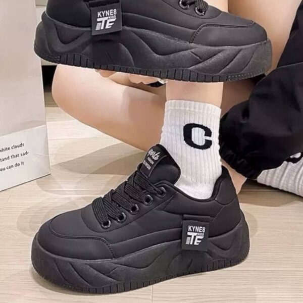 کتونی لژدار فشن زنانه مدل لاو مشکی Women’s Love Platform Fashion Black Sneakers