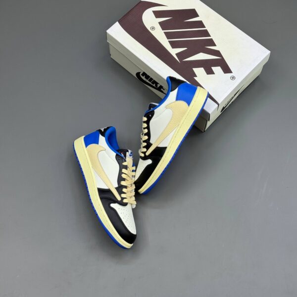 photo_1_2026-08-16_04-34-33 کفش نایک ایر جردن وان لو تراویس فرگمنت Nike Air Jordan 1 Low Travis Scott Fragment