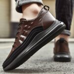 کتونی مردانه اسپرت طرح چرم تمساح قهوه‌ای مشکی Men’s Crocodile Pattern Leather Sport Sneakers Brown Black