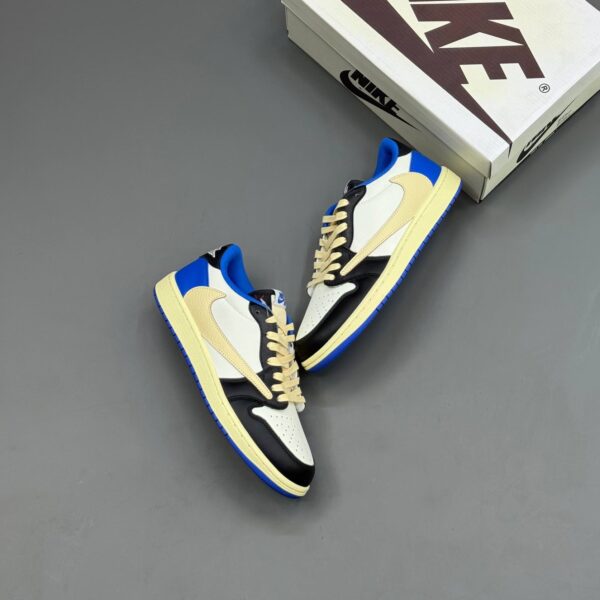 photo_5_2026-08-16_04-34-33 کفش نایک ایر جردن وان لو تراویس فرگمنت Nike Air Jordan 1 Low Travis Scott Fragment